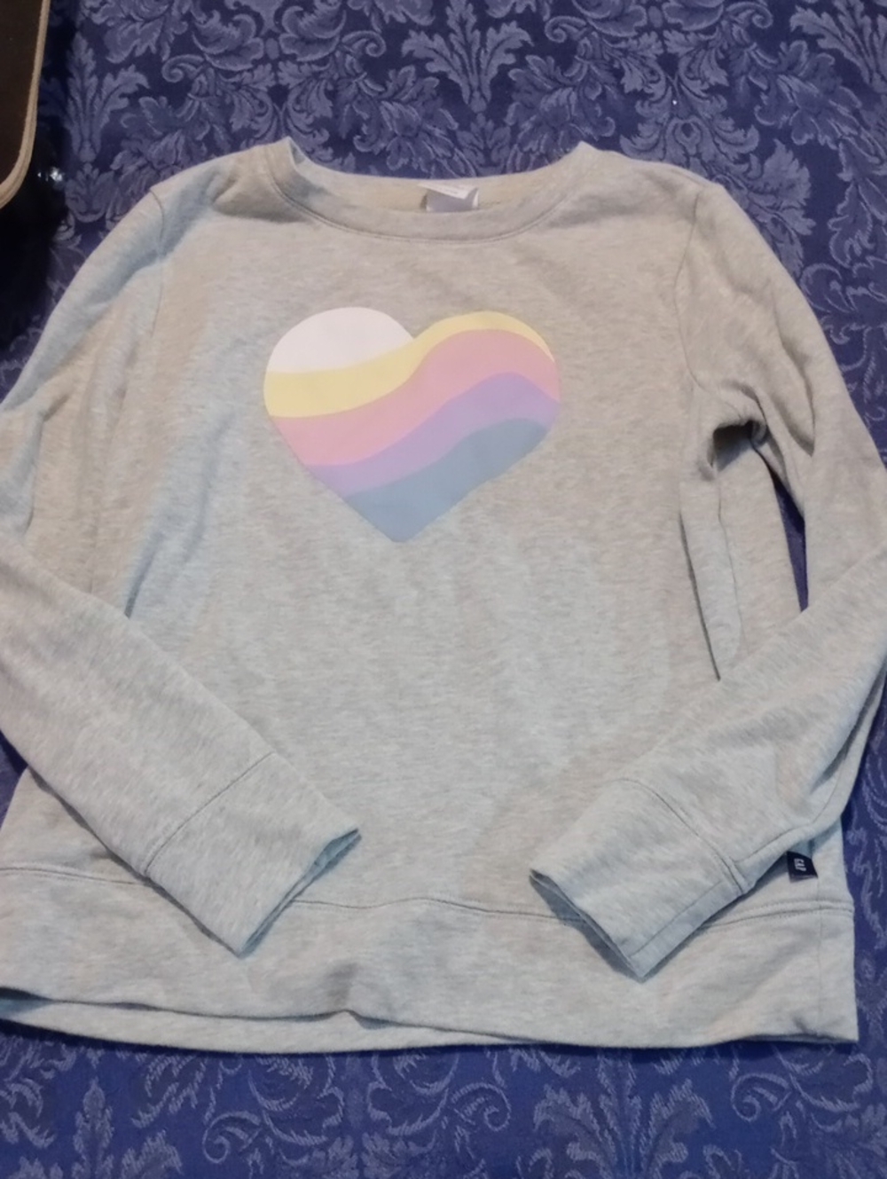 Girls' Long-Sleeve Heather Gray Heart Graphic Top